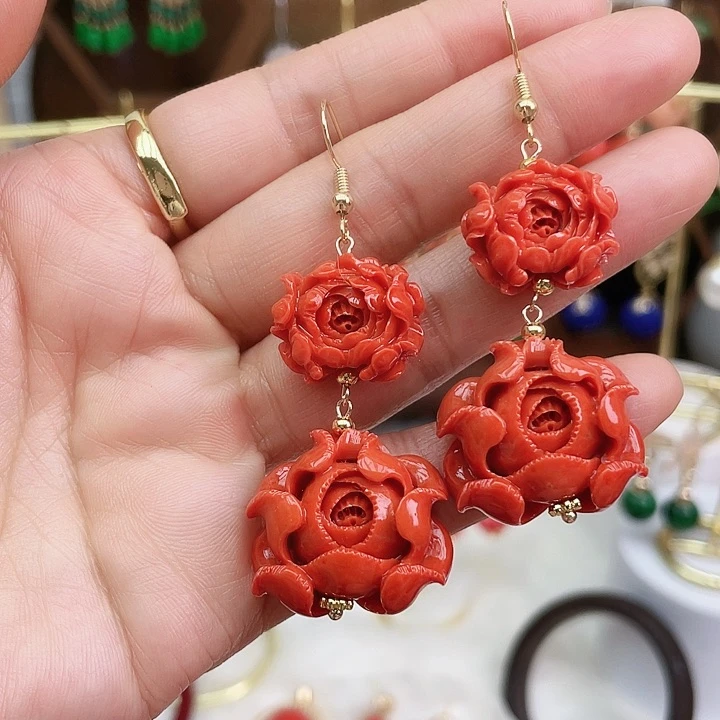 石英质玉耳钉合金