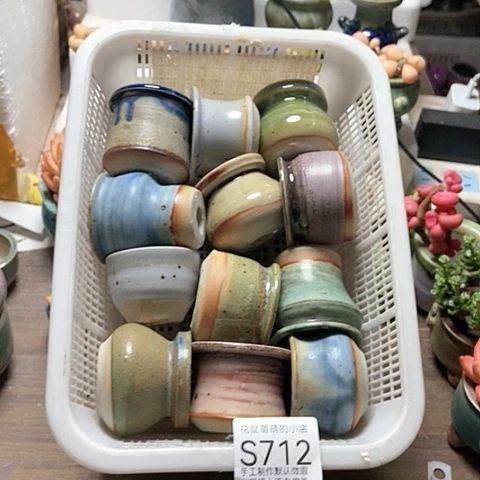 紫砂花盆712微瑕品口径3到4左右