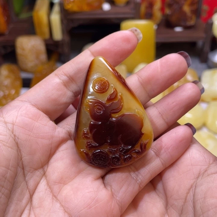 琥珀吊坠(不含链)未镶嵌