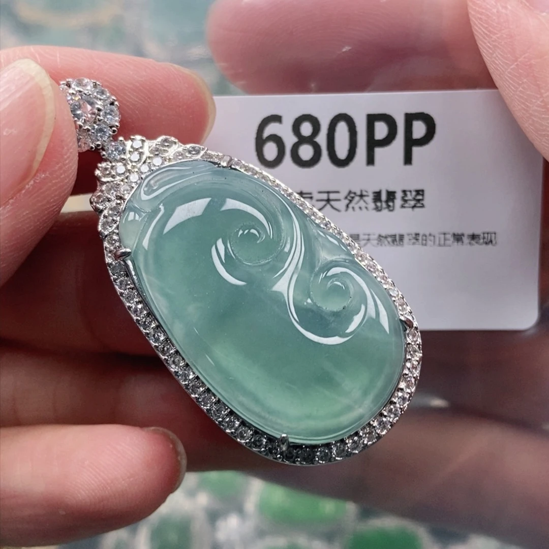 【闪购商品】颈饰未镶嵌翡翠