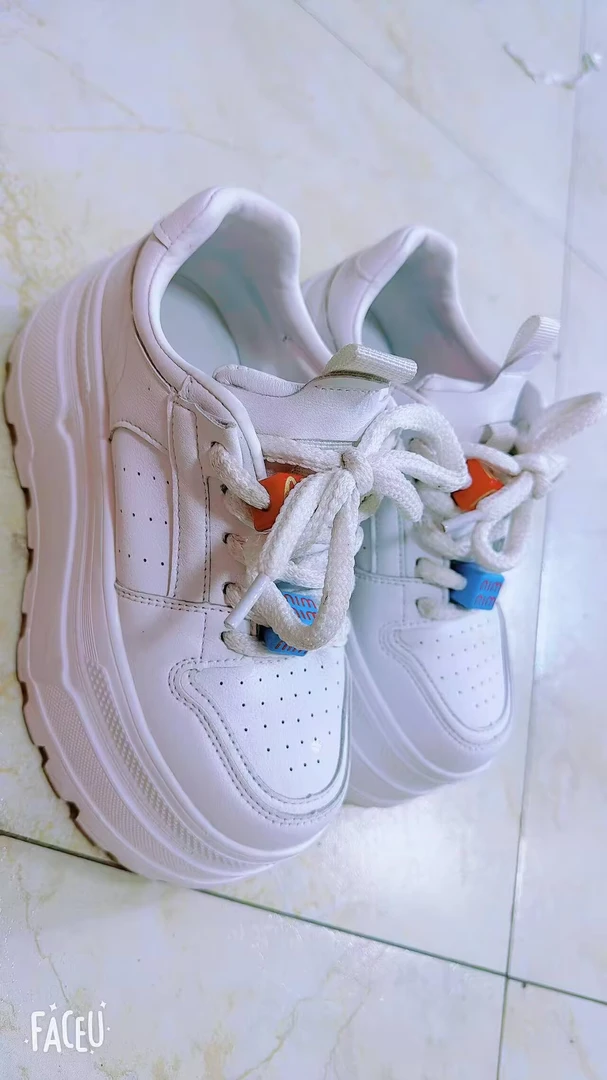 时尚女鞋百搭春季