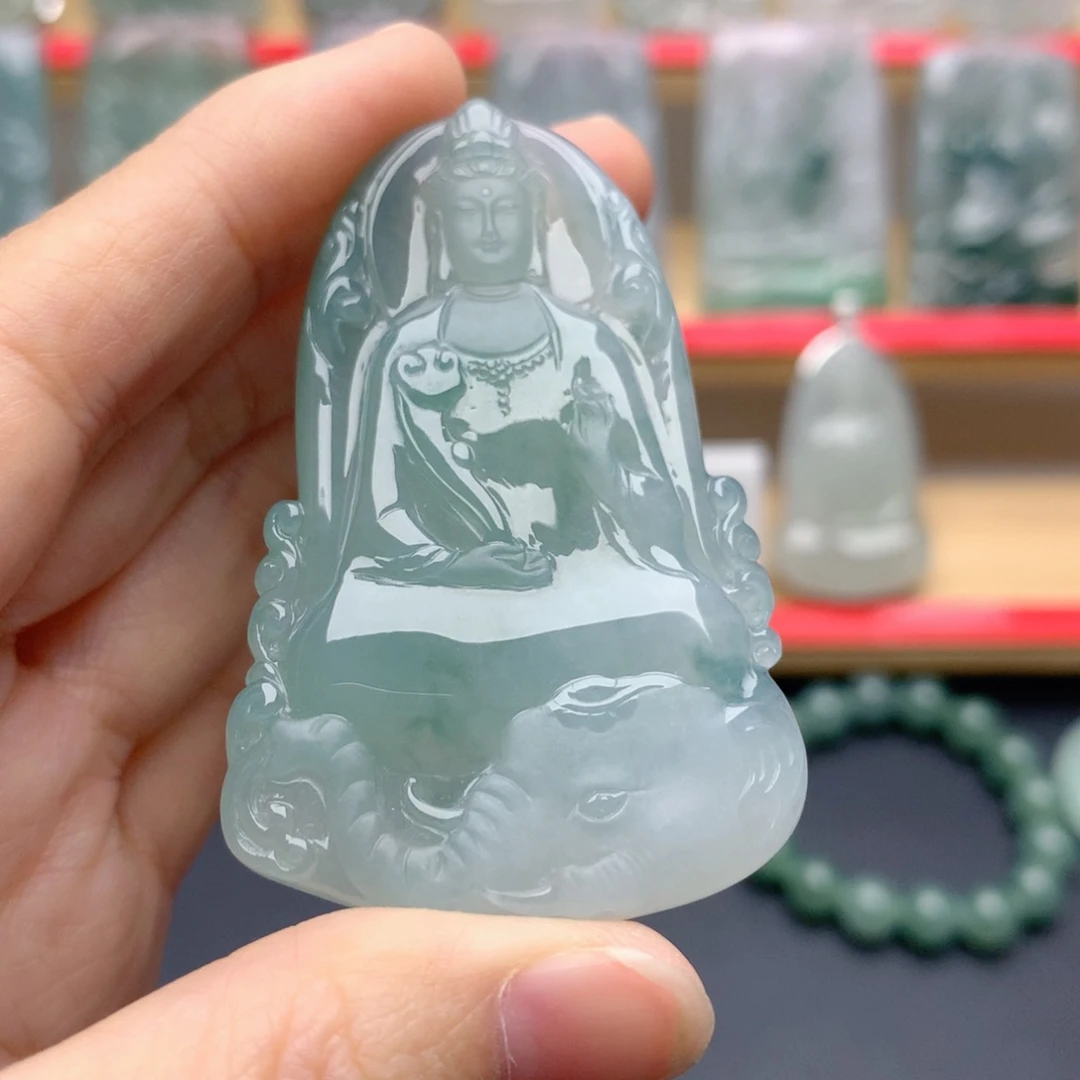 翡翠未镶嵌颈饰普贤