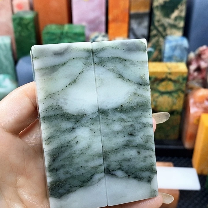 青田石印石云南石头