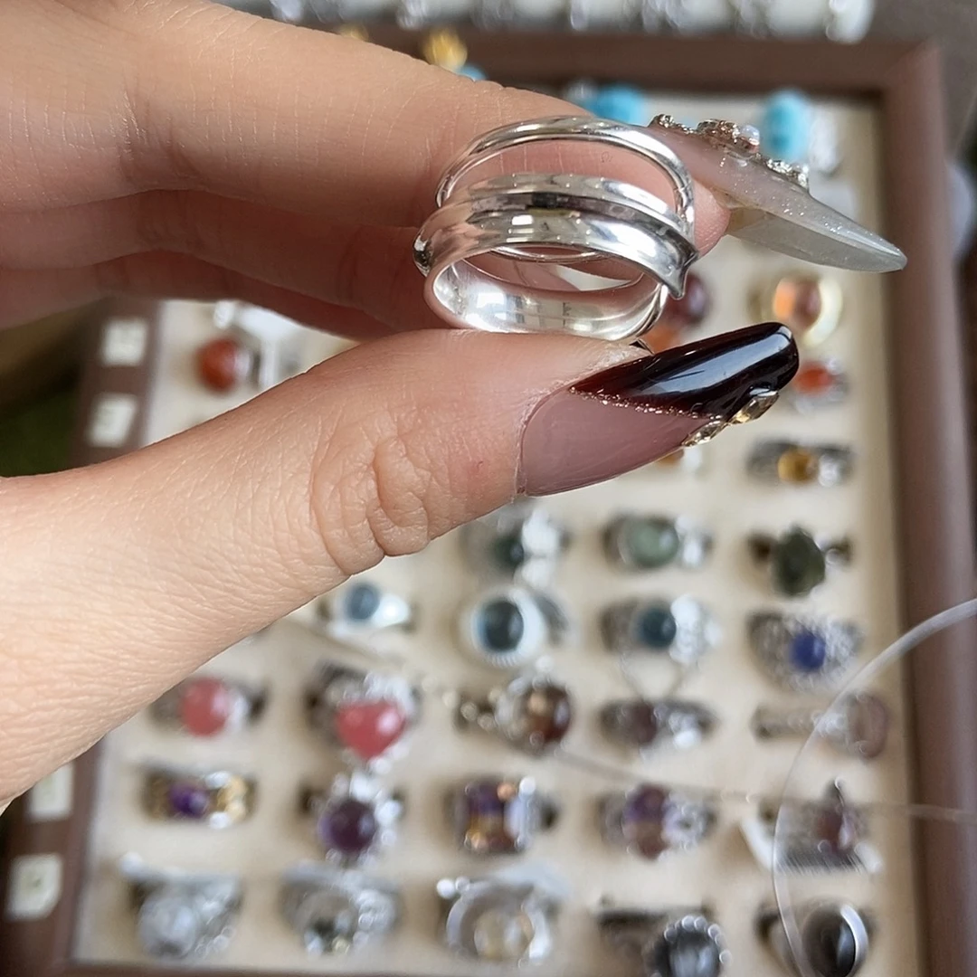 喵****烟晶银S925镶嵌戒指银160