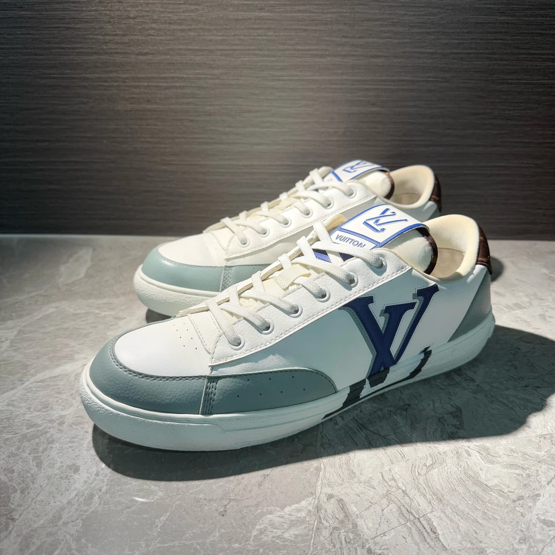 99新 LouisVuitton/路易威登 灰绿色logo拼接查理板鞋 客户寄售