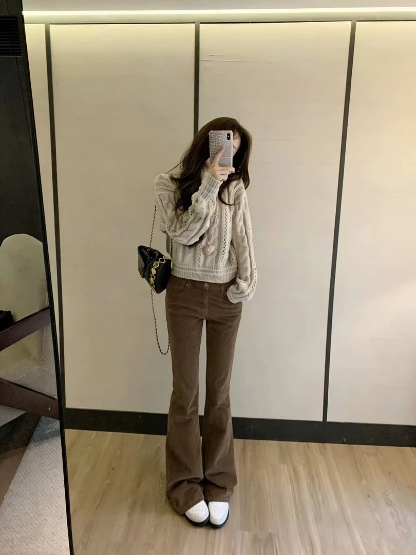 2026秋冬新款韩版慵懒麻花纹针织衫女长袖宽松百搭气质上衣休闲裤