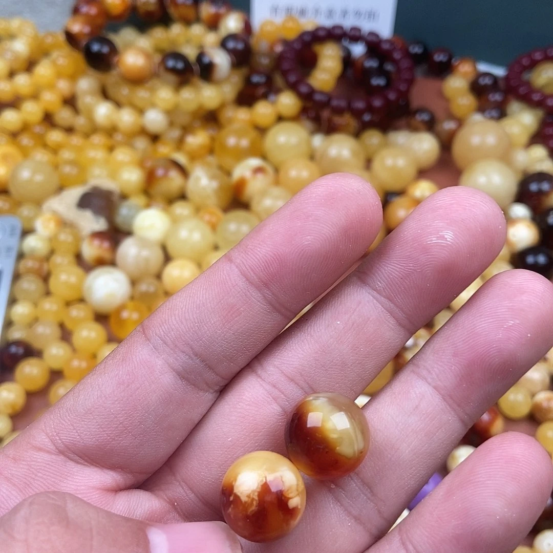 5***家未镶嵌琥珀珠宝奇石蜜蜡