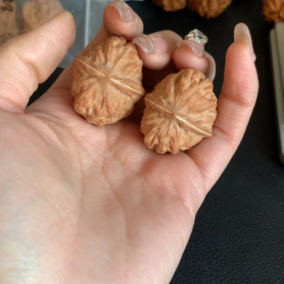 文玩核桃把件0***.闷头沟35