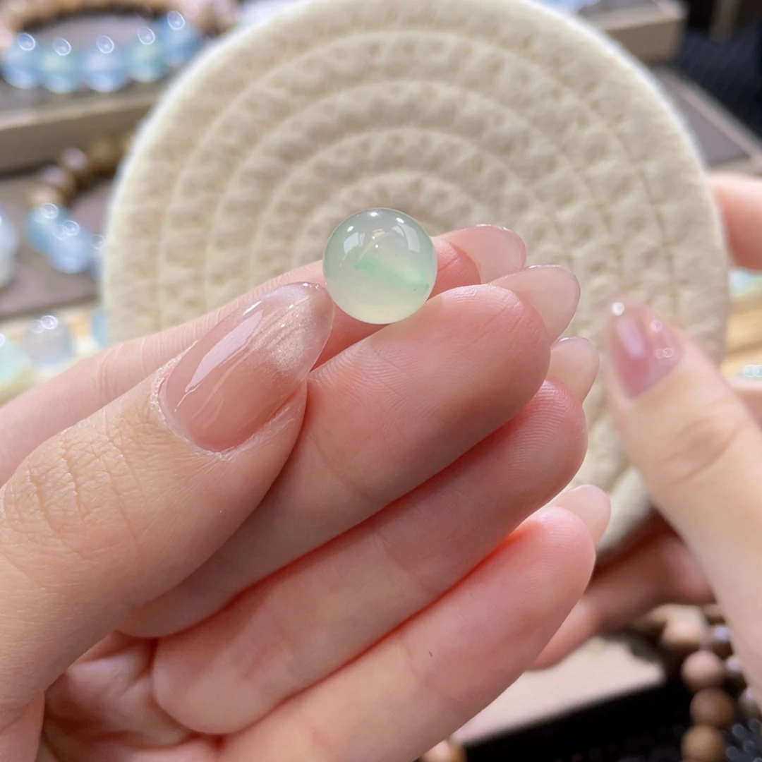 翡翠未镶嵌手链卡11.3