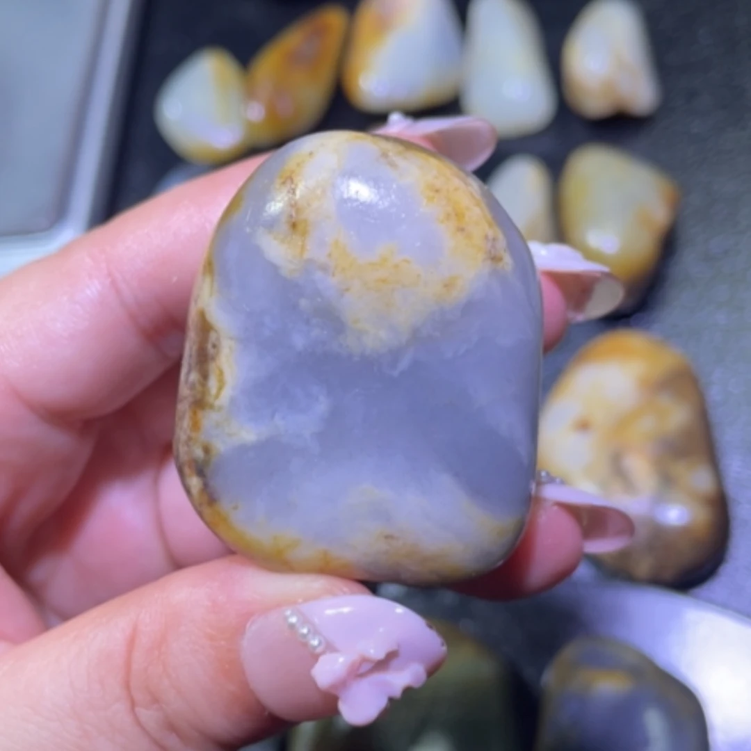 【闪购商品】颈饰未镶嵌和田玉