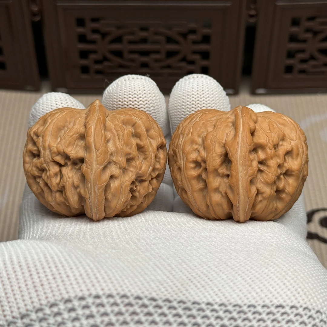 精选平谷元宝狮子头，肚44边41高35，粗楞翘肩元宝一物一图精配全品