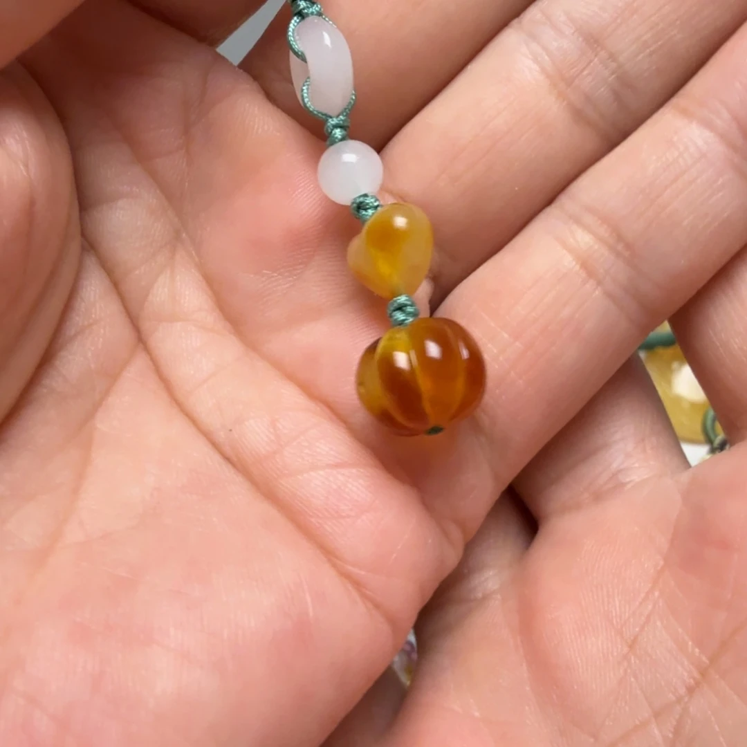 琥珀未镶嵌吊坠(赠链)琥珀蜜蜡吊坠配饰多样性发一件