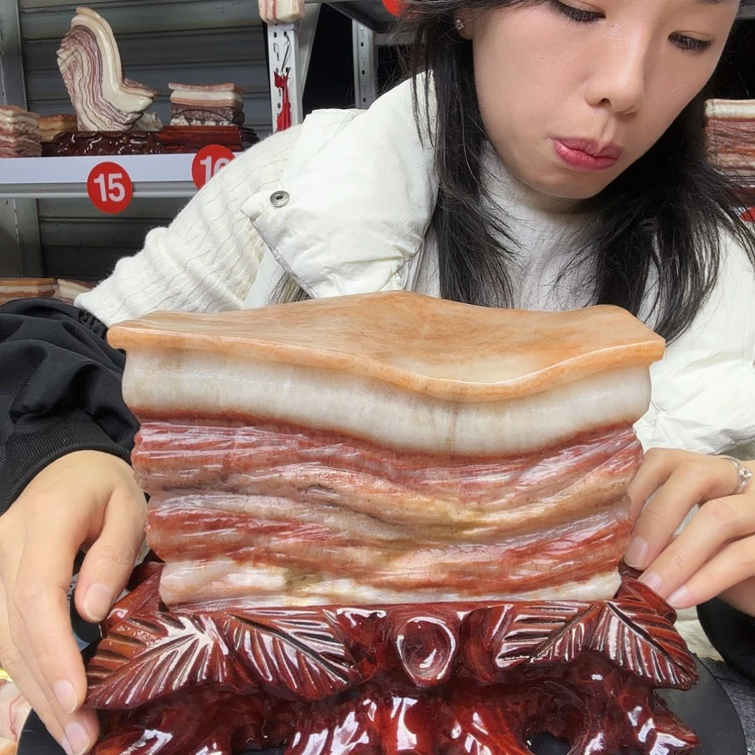 沙***刚石材广西天然猪肉石头