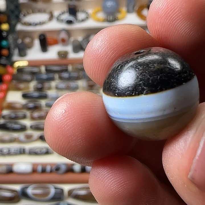 安***记玛瑙/玉髓未镶嵌珠宝半成品