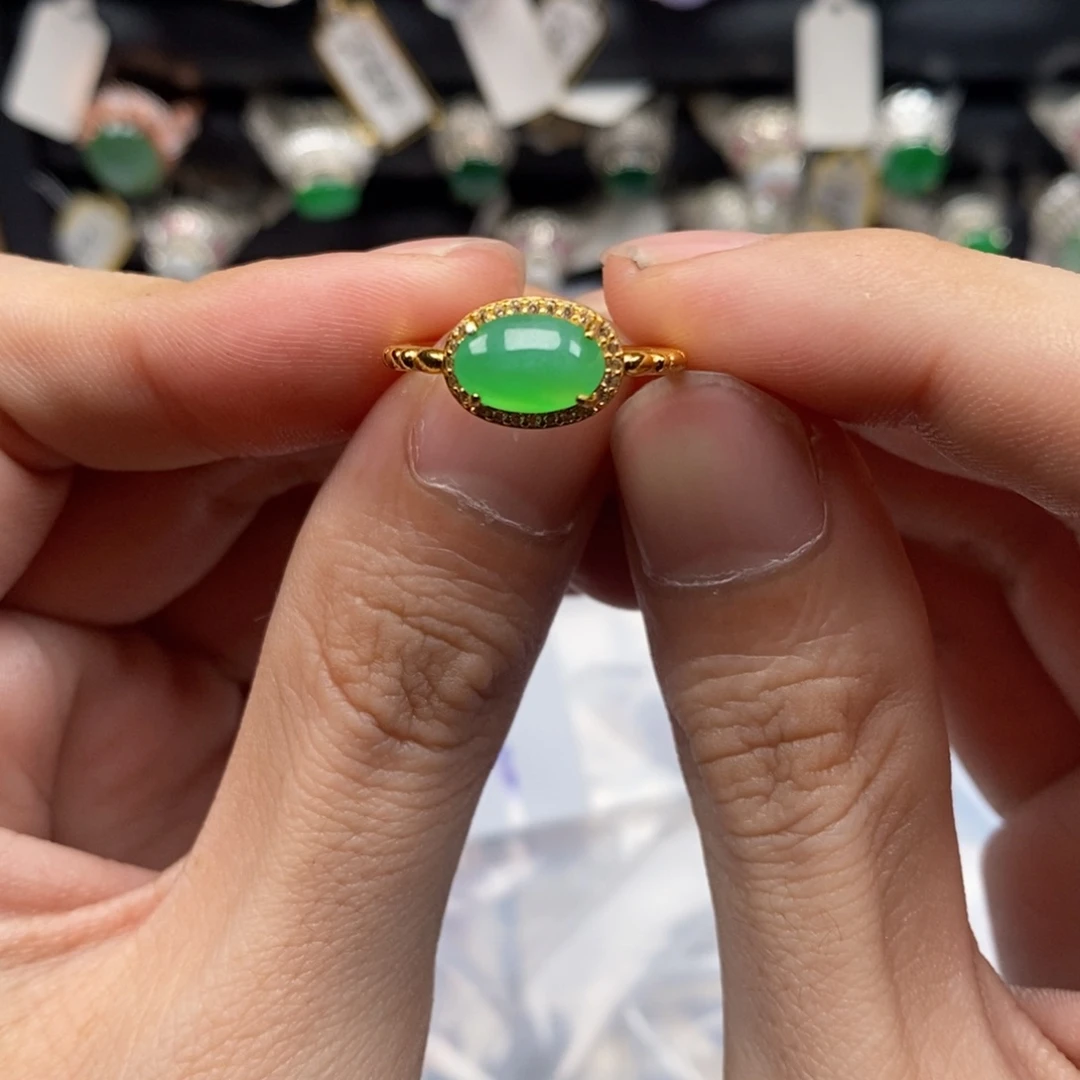 翡翠戒指银S925镶嵌天然缅甸翡翠a货