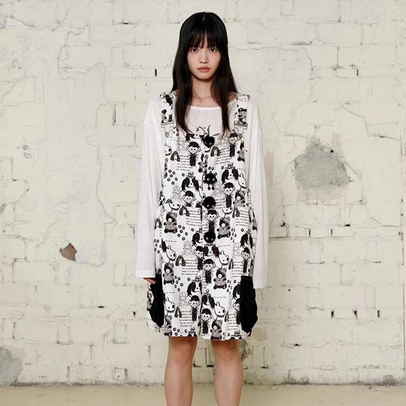 YANAG原创设计可爱少女感黑白女孩狗狗印花撞色口袋牛仔背带裤