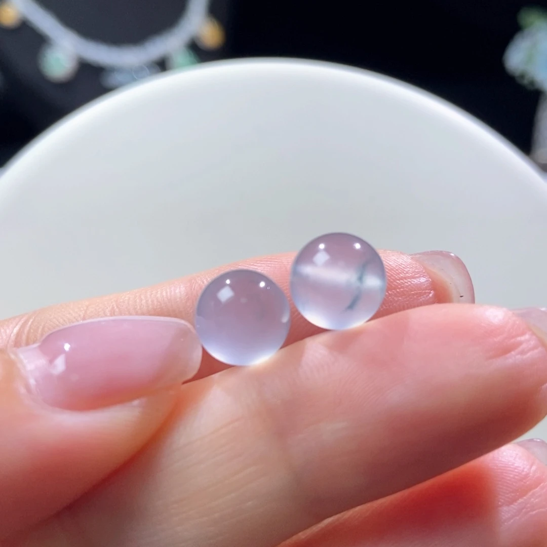 翡翠散珠高冰蓝卡9mm多样性发其一