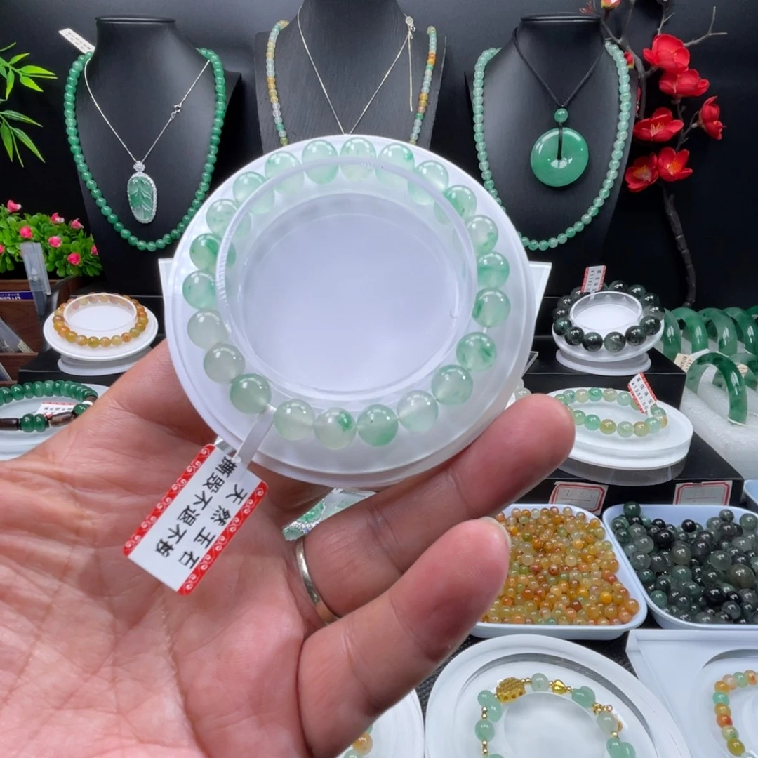 石英质玉（非洲翠）未镶嵌手链
