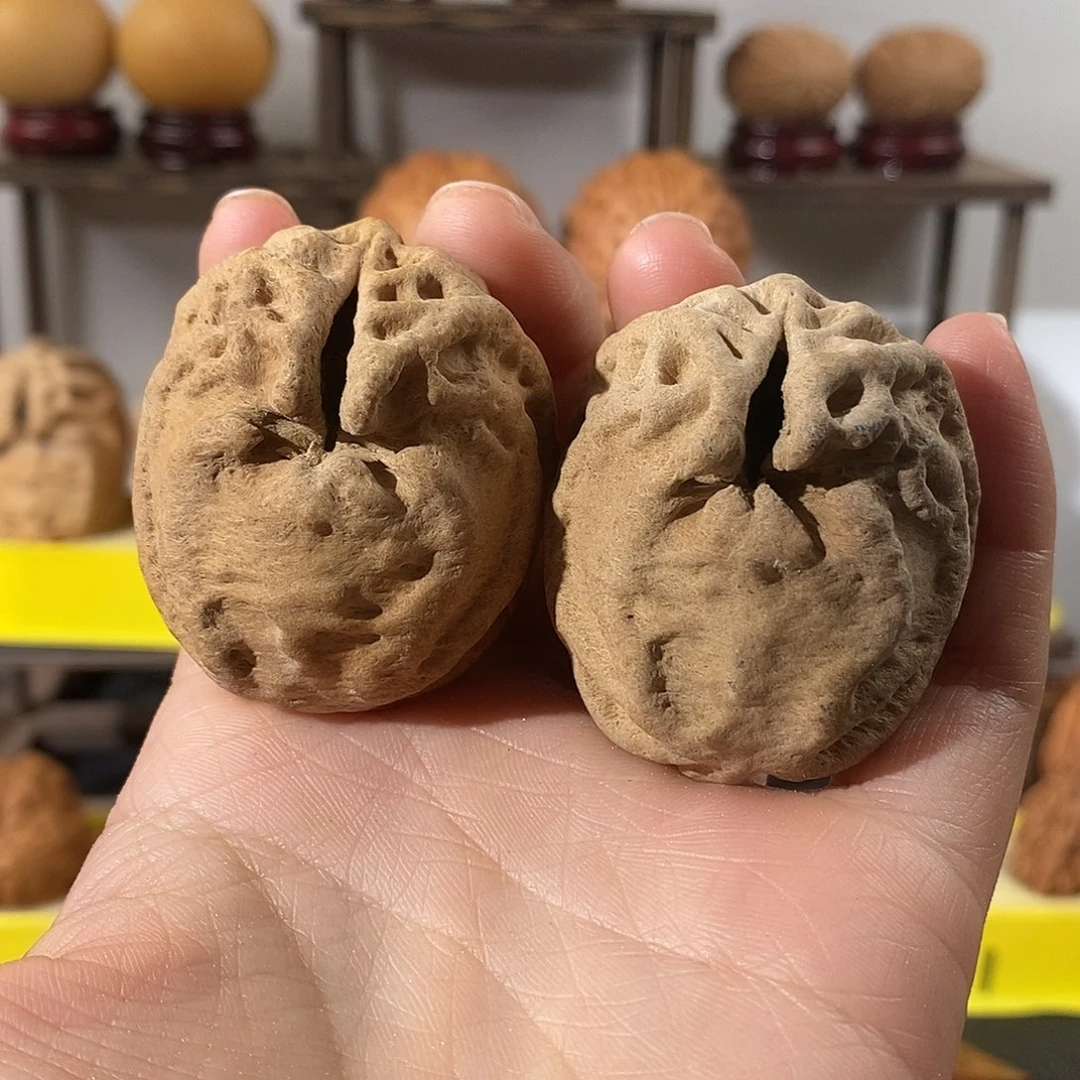 吊坠文玩核桃L***梓鬼脸41练手不退不换不接受中差评