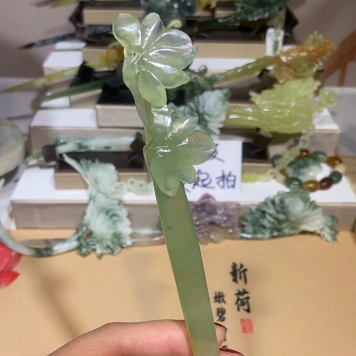 蛇纹石玉发饰未镶嵌