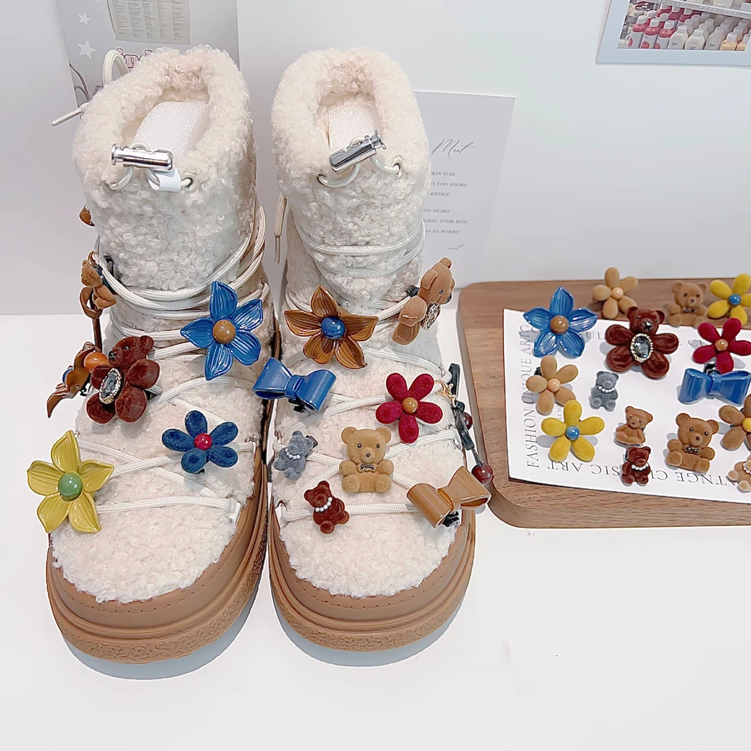 秋冬鞋花新款miu系植绒鞋挂饰网红爆款雪地靴马丁靴女鞋配饰装饰