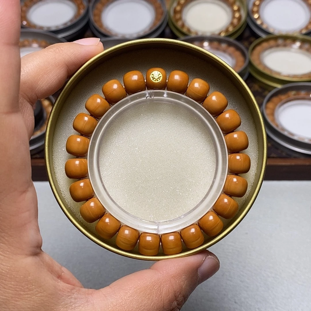 猴头核桃手串6号18k道珠小老型10左右