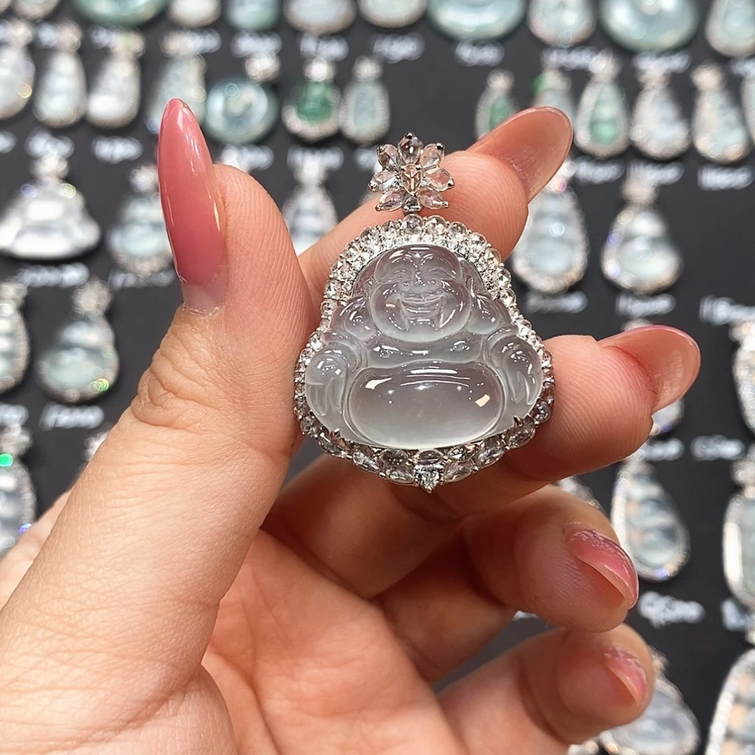 煮****翡翠18K金镶嵌颈饰