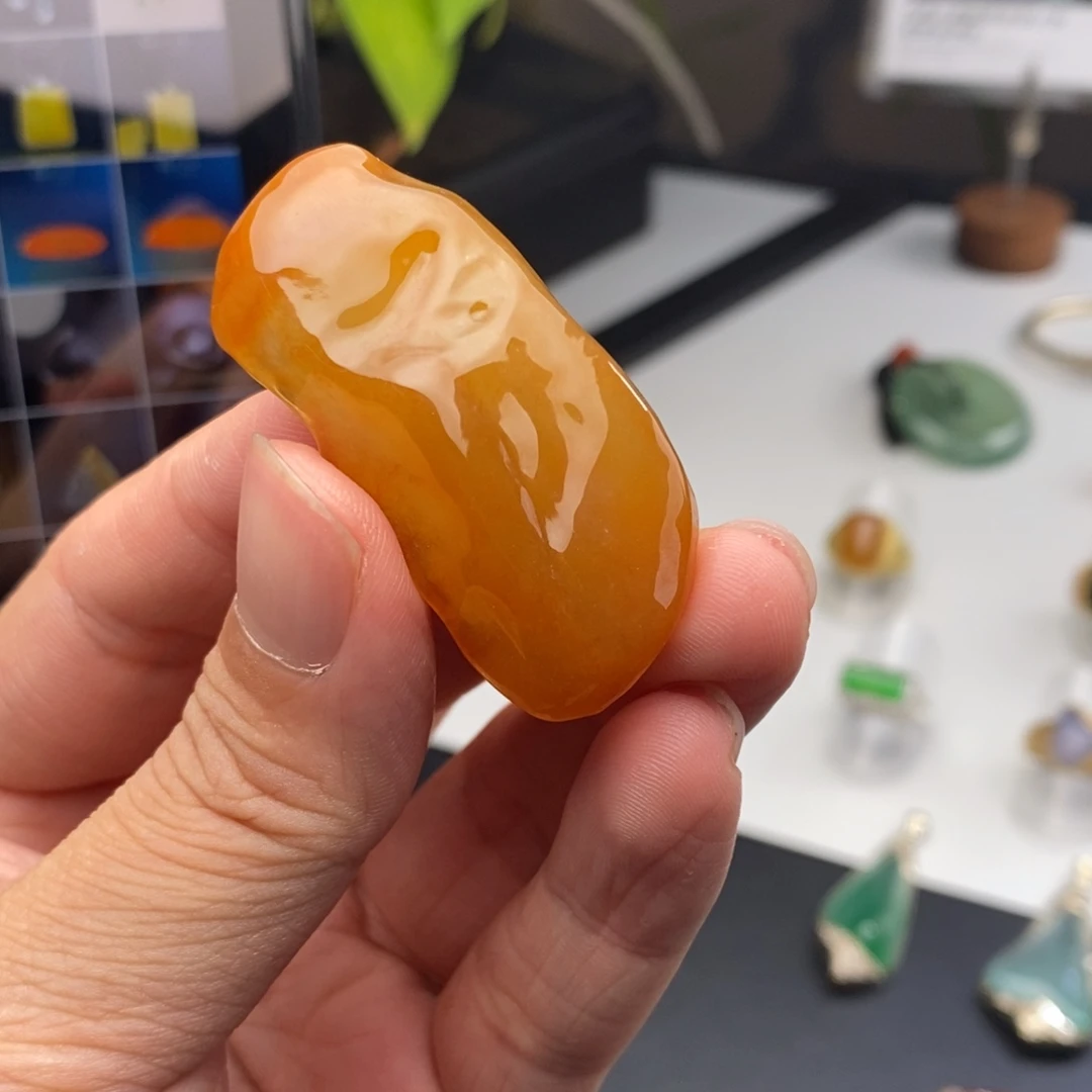 定制翡翠未镶嵌包工