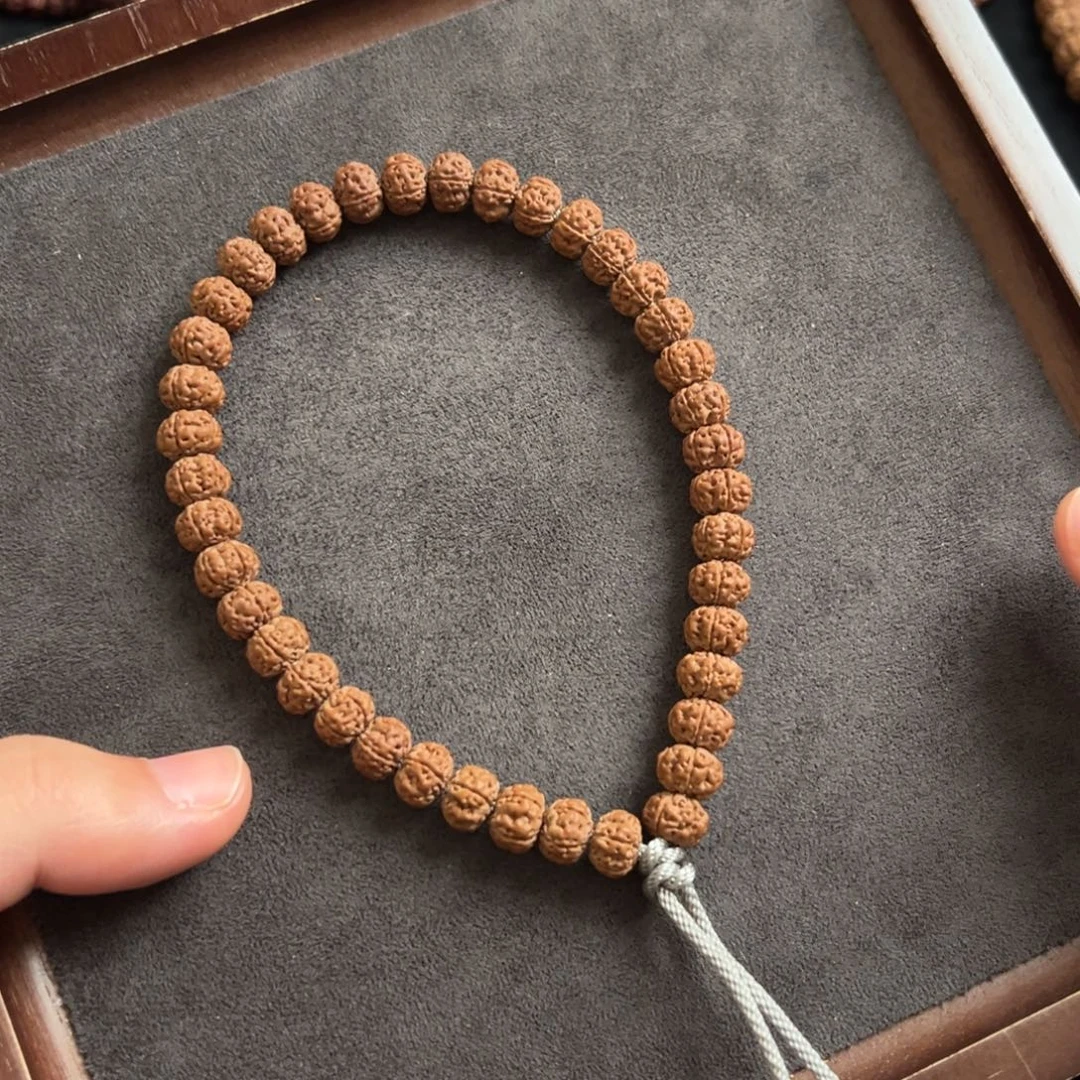 吾***已金刚菩提吊坠老树王