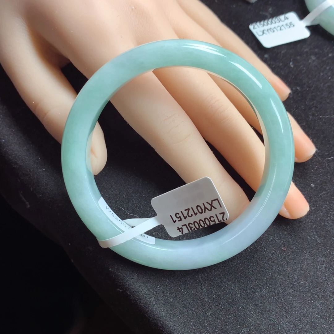 翡翠手镯未镶嵌6号