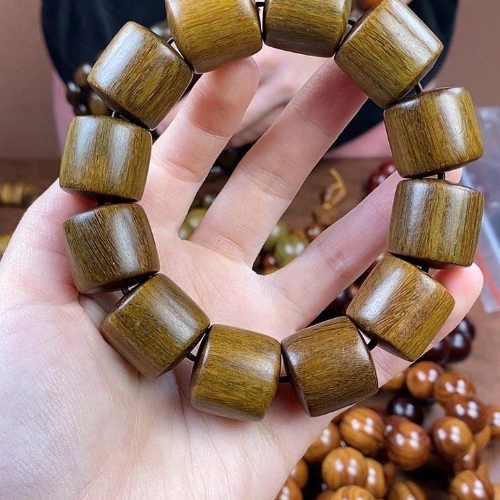 维腊木（绿檀）大桶珠单圈
