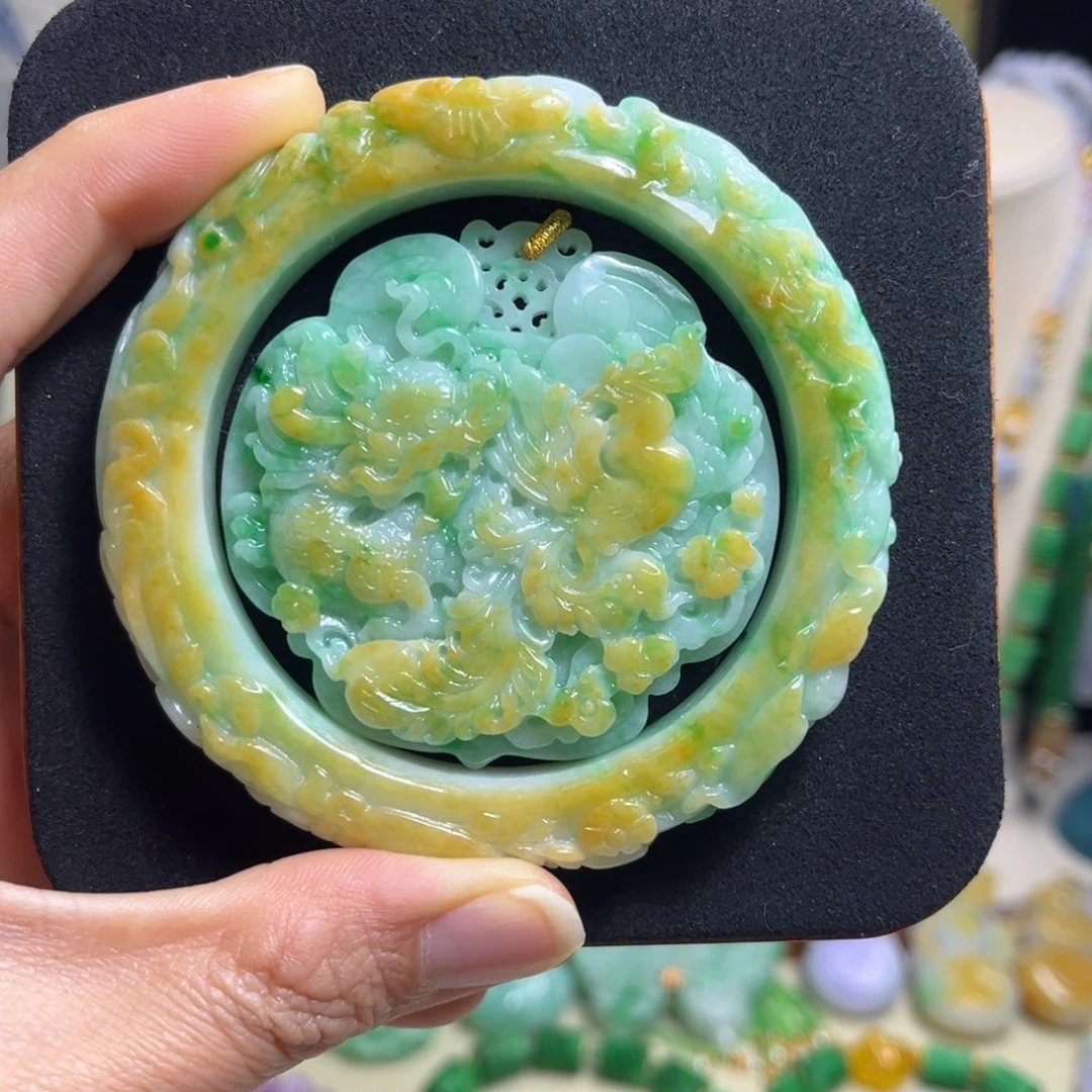 翡翠未镶嵌颈饰天然翡翠手镯套装57