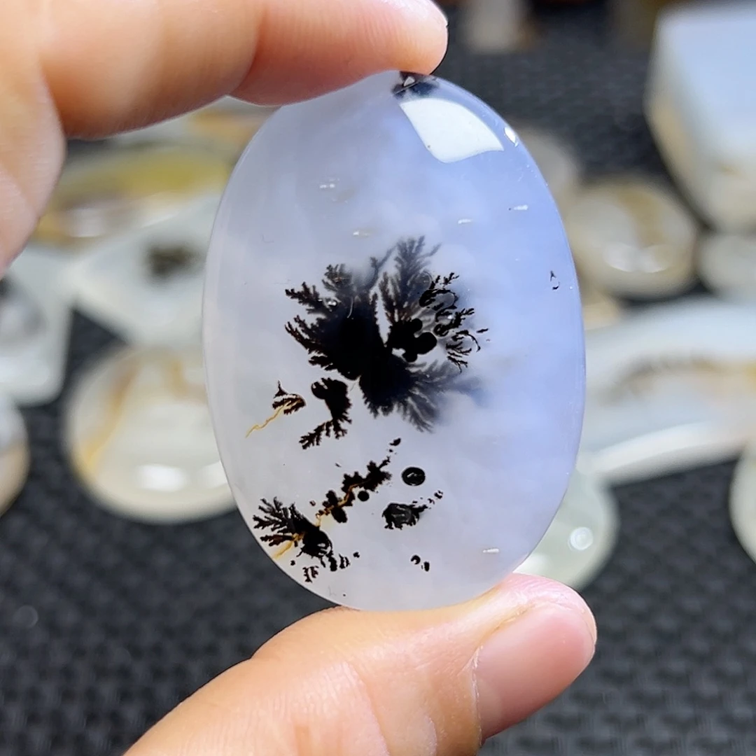 玛瑙/玉髓未镶嵌珠宝半成品