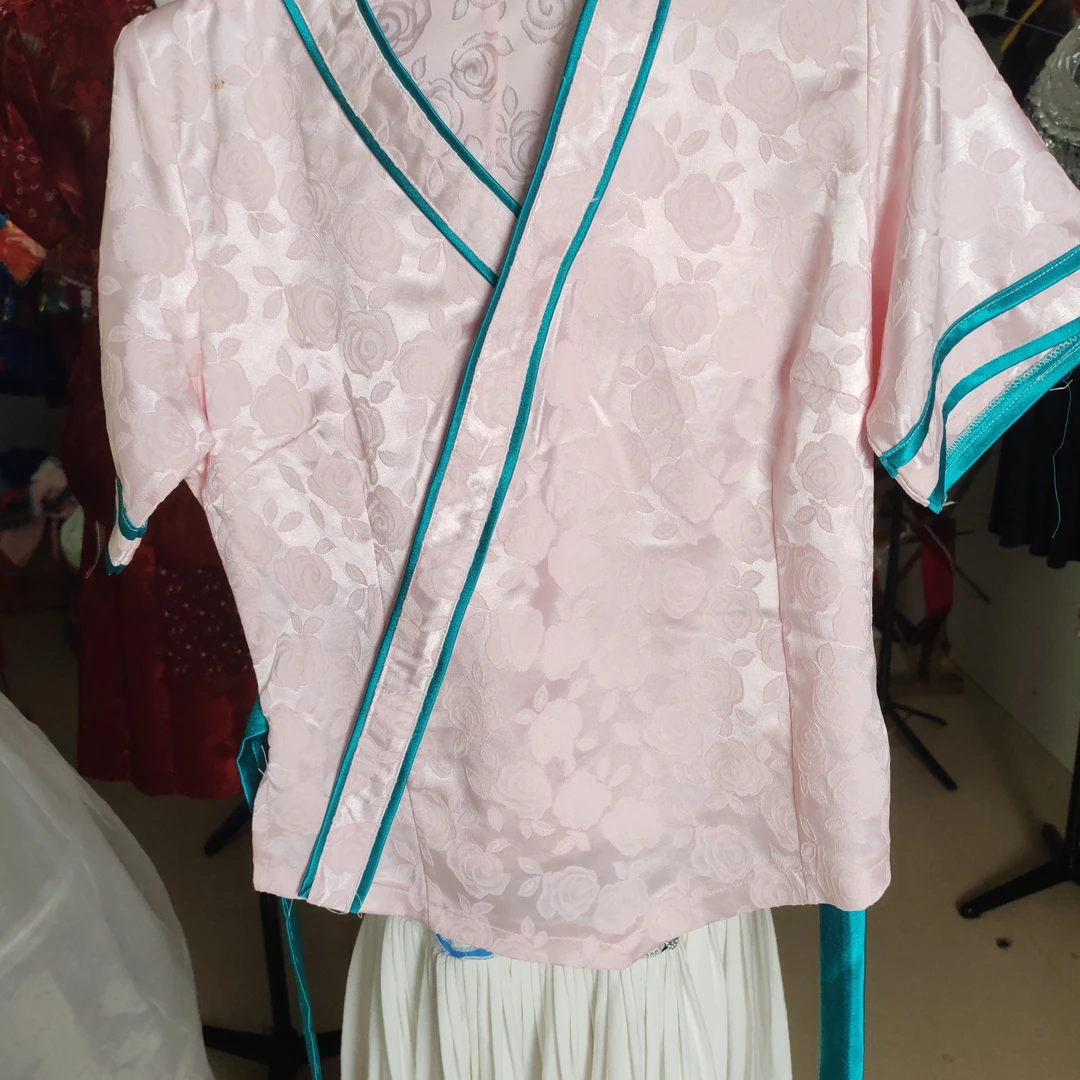 时尚休闲国风民族风上衣展现独特魅力