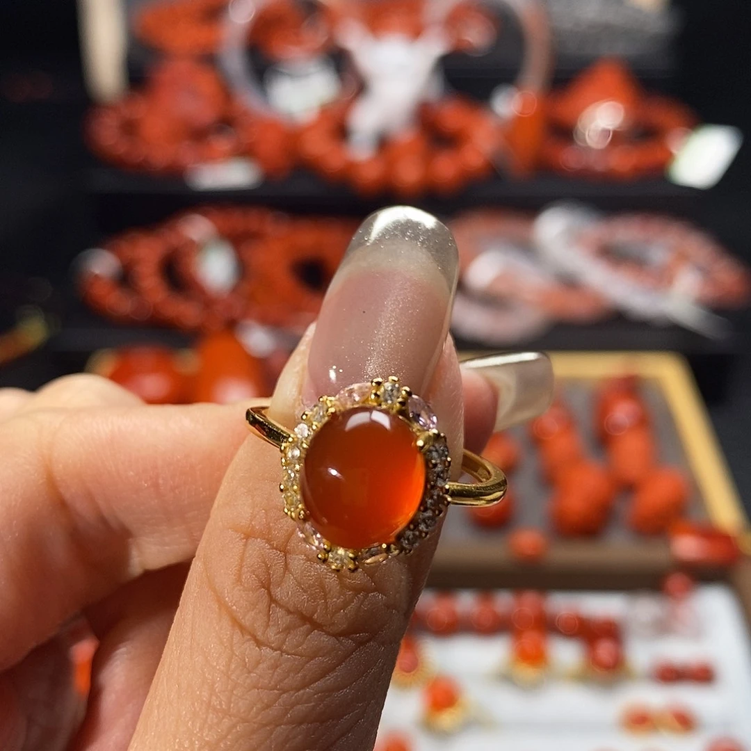 南红玛瑙银S925镶嵌云南保山冰红戒指