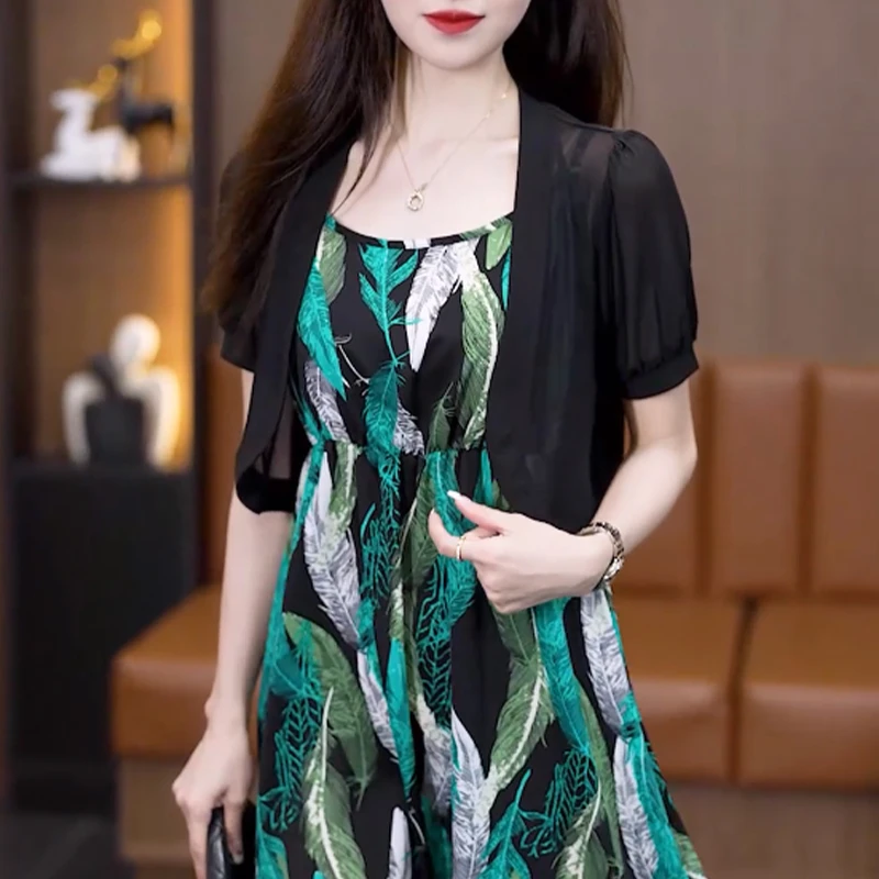 韩版短款洋气大码百搭开衫休闲拼接短袖配裙子旗袍的时尚气质外搭
