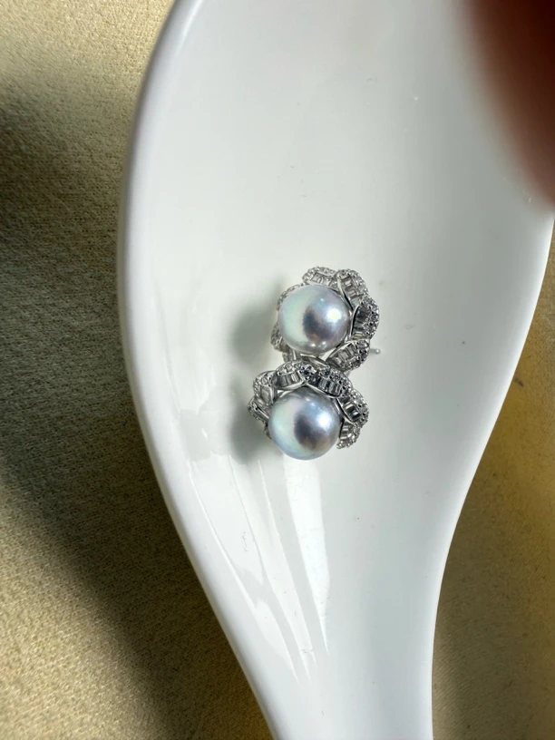 叁千珍藏日本海水真多麻灰电光蓝珍珠7.5-8mm耳钉925银针