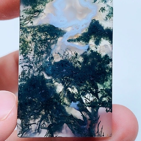 玛瑙/玉髓颈饰未镶嵌老*哥