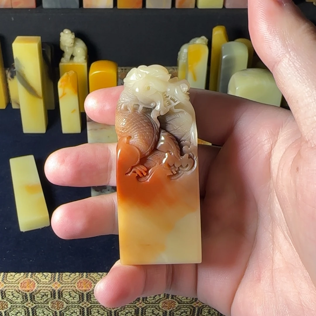 印石巴林石五彩2.8×6.9