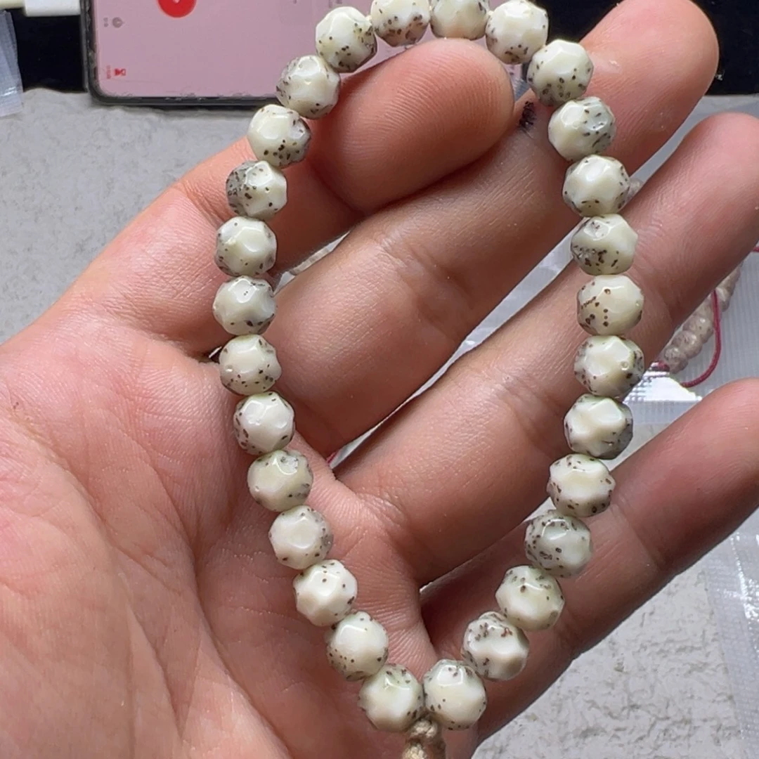 O***万吊坠星月菩提链接9