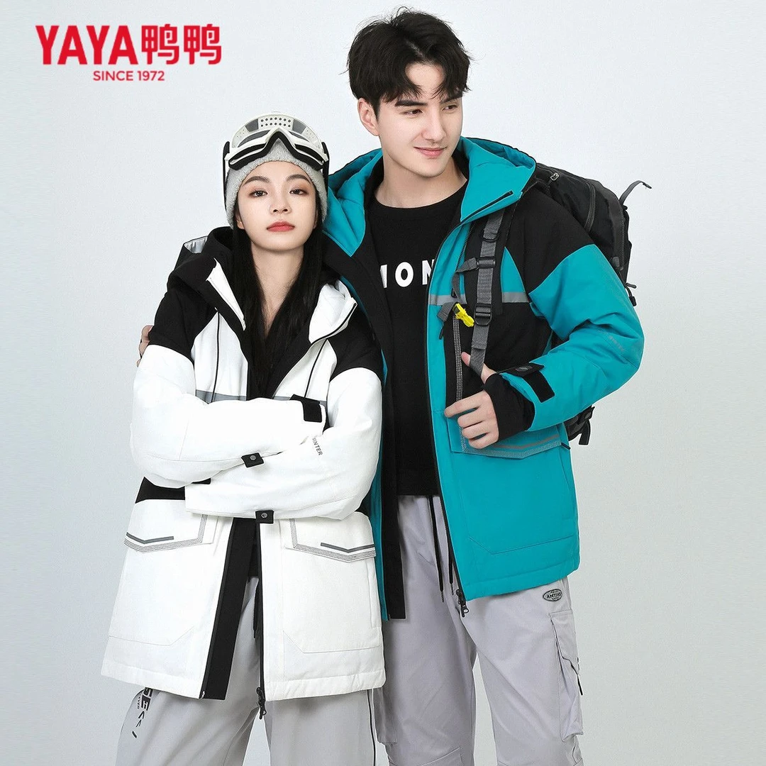 YAYA/鸭鸭户外潮流情侣中长款冬季连帽鹅绒工装外套 YE2B004076A