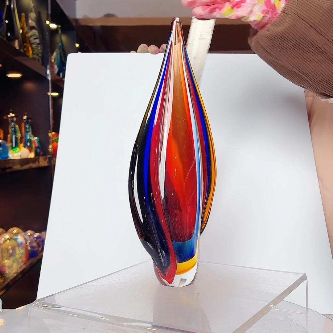 琉璃手工艺品琉璃岛是我国第一艘