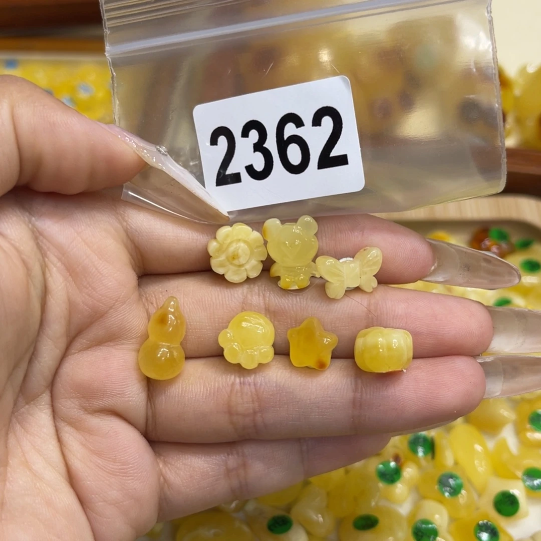 不***哈琥珀未镶嵌珠宝奇石