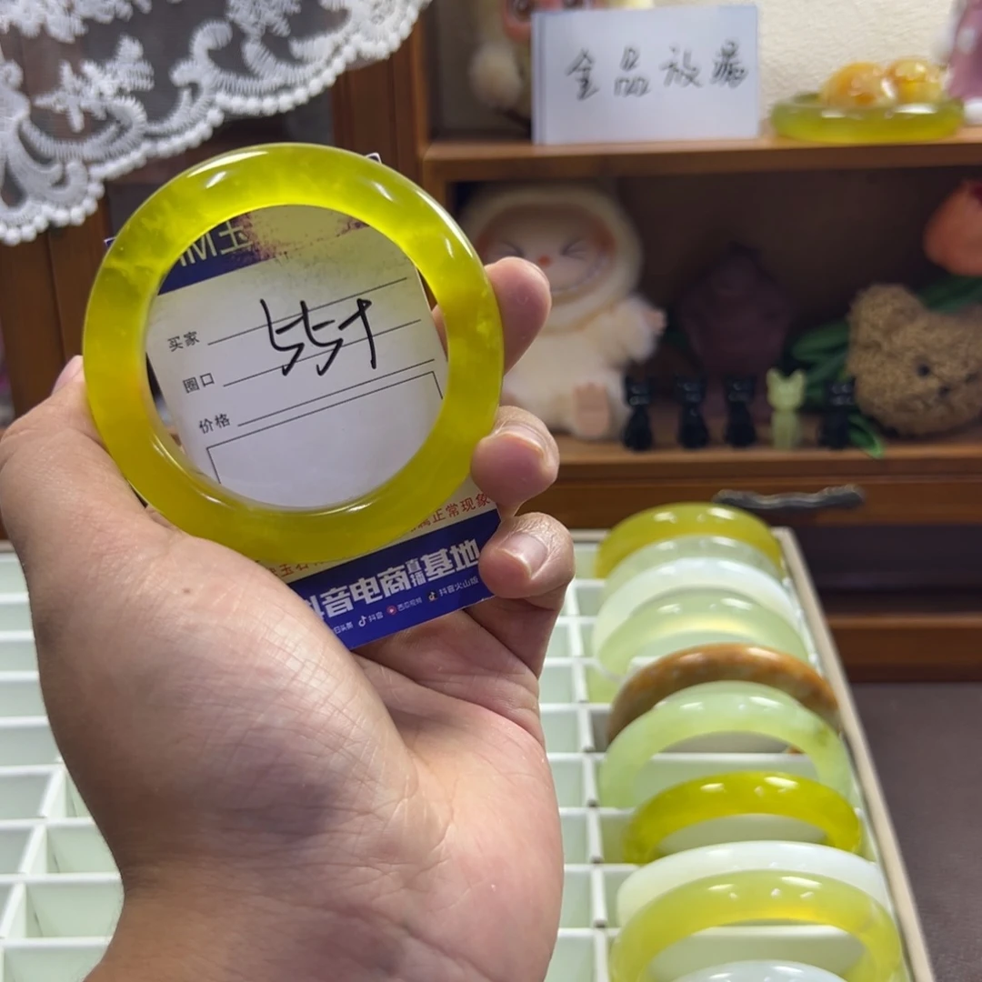 蛇纹石玉未镶嵌手镯580