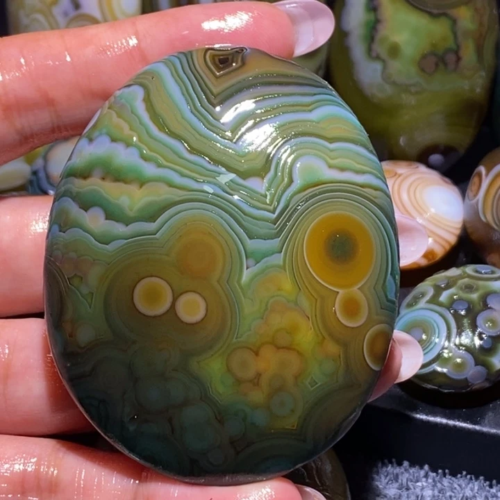 玛瑙/玉髓未镶嵌珠宝奇石23