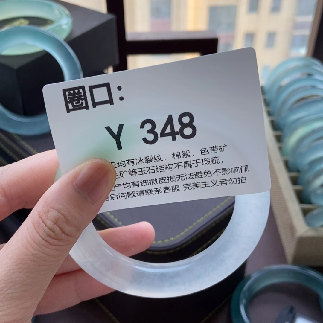小***姐一物一拍 专拍链接