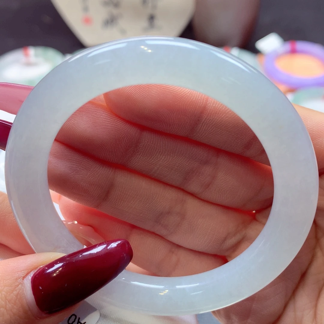 翡翠手镯未镶嵌圆条39号66