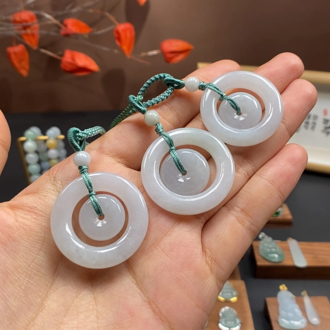 【闪购商品】颈饰未镶嵌翡翠发其一