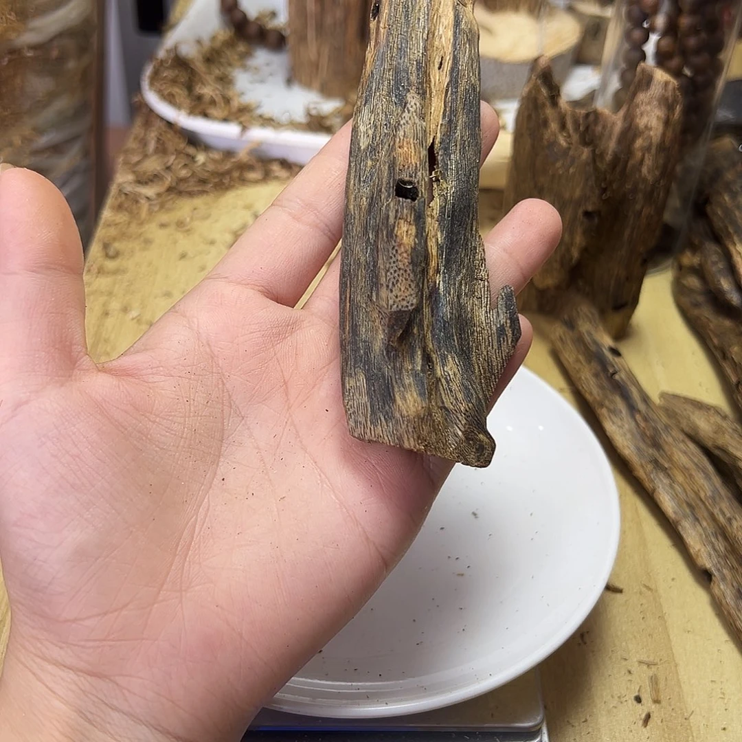 木绿奇楠虫漏23克