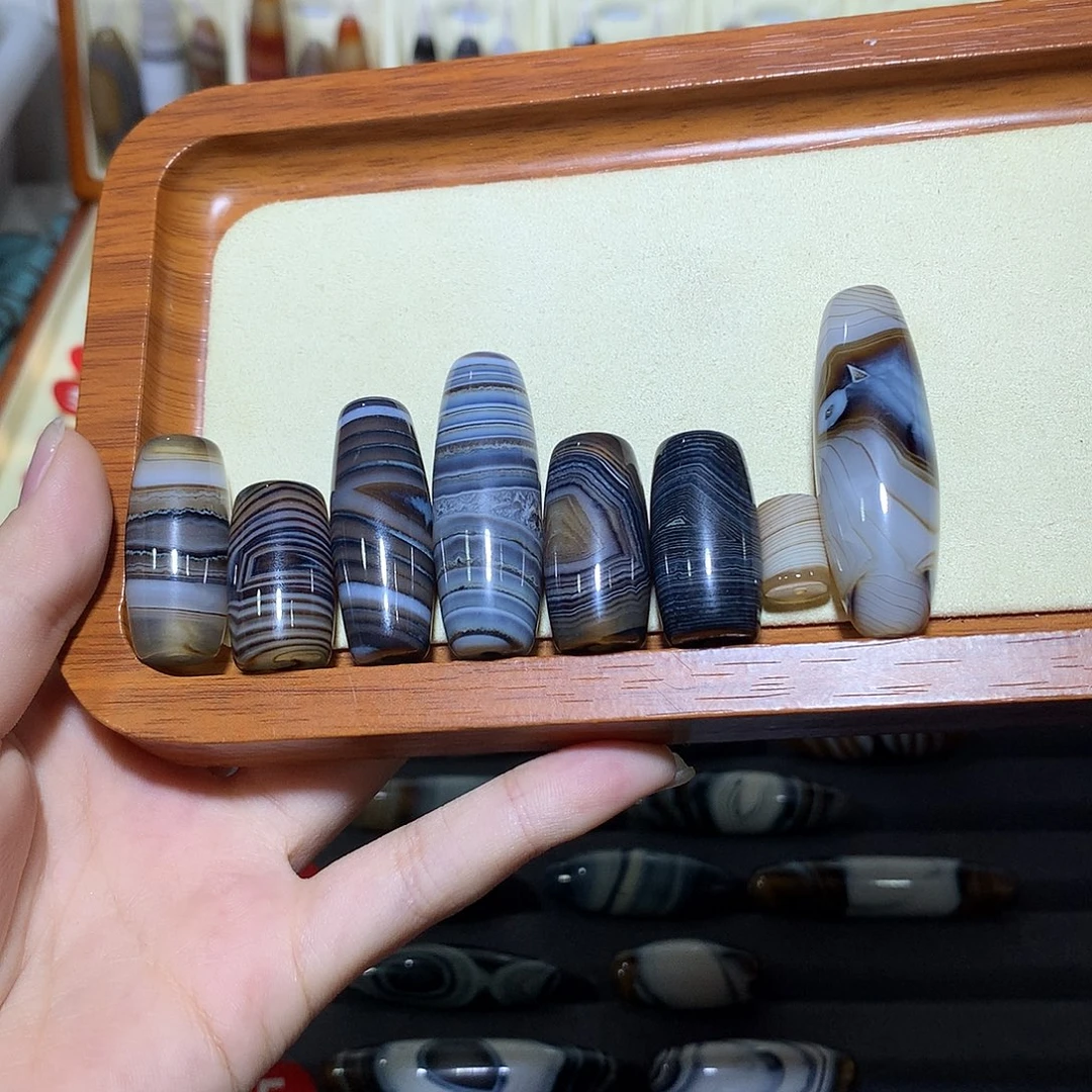 熊***重玛瑙/玉髓未镶嵌颈饰